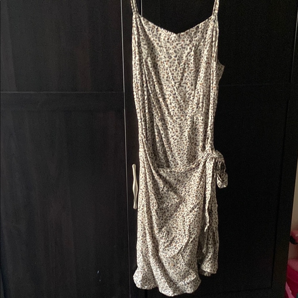 Abercrombie & Fitch Leopard Print Wrap Dress